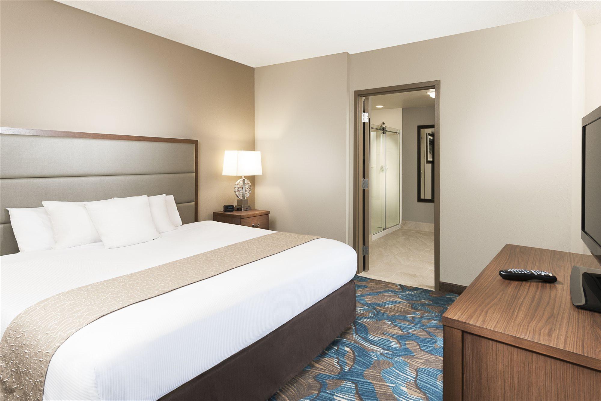 Doubletree By Hilton Hotel West Palm Beach Airport Экстерьер фото
