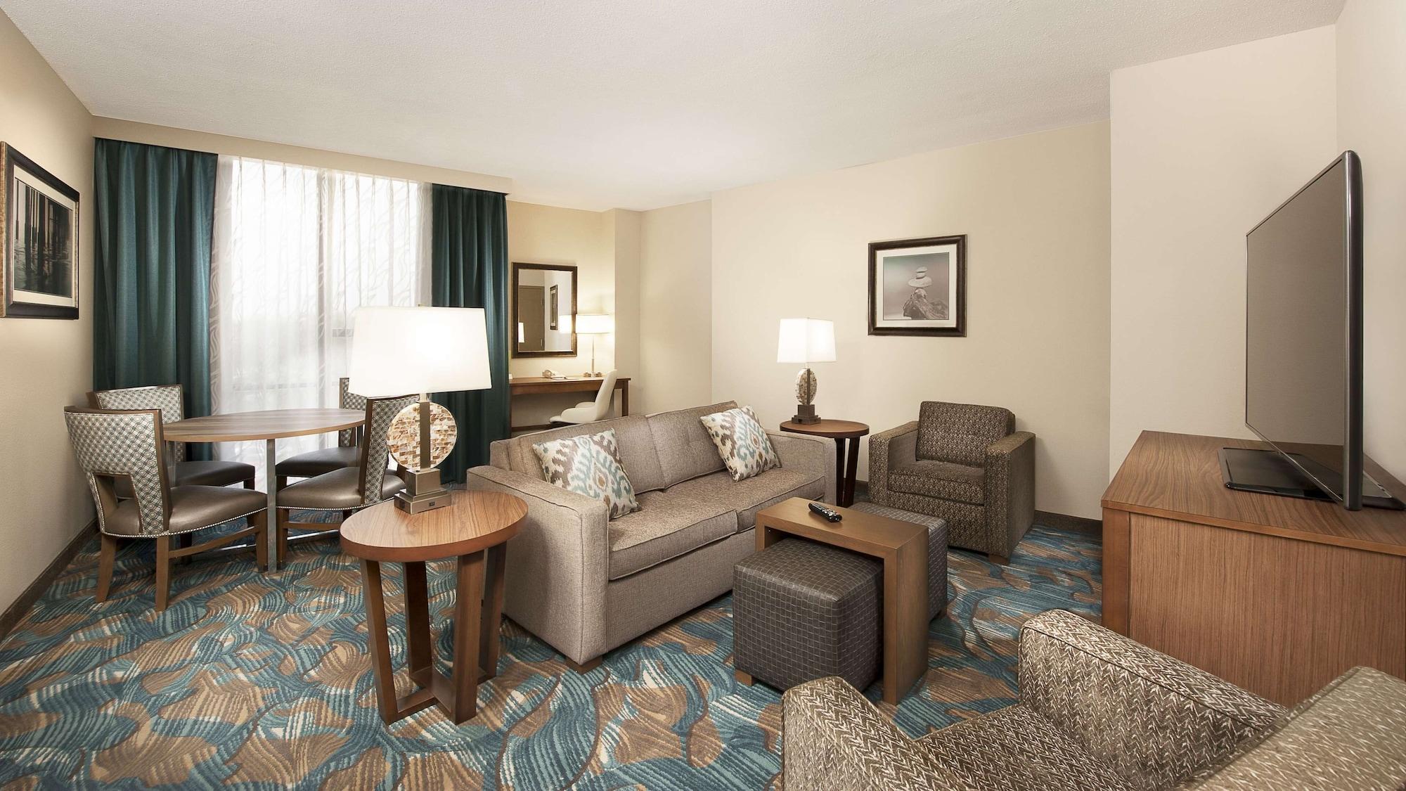 Doubletree By Hilton Hotel West Palm Beach Airport Экстерьер фото