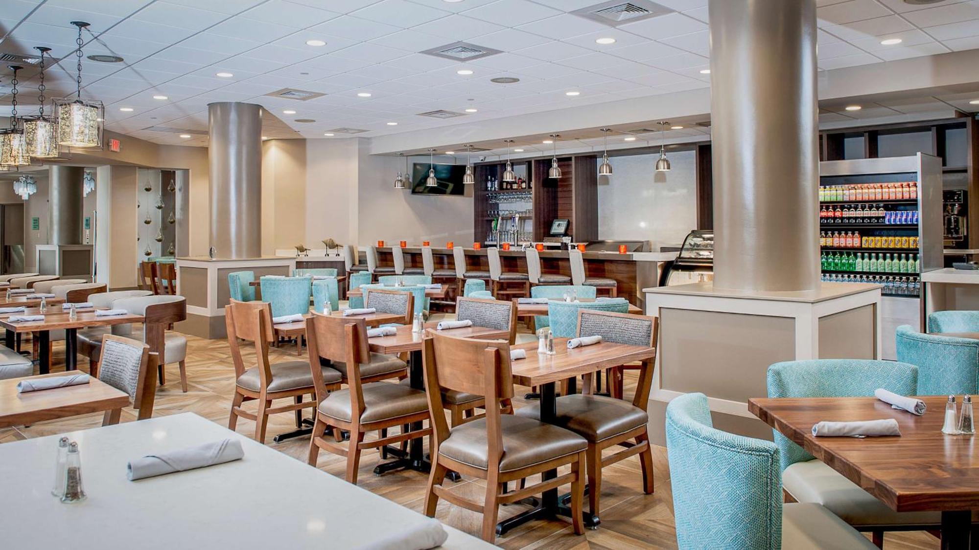 Doubletree By Hilton Hotel West Palm Beach Airport Экстерьер фото
