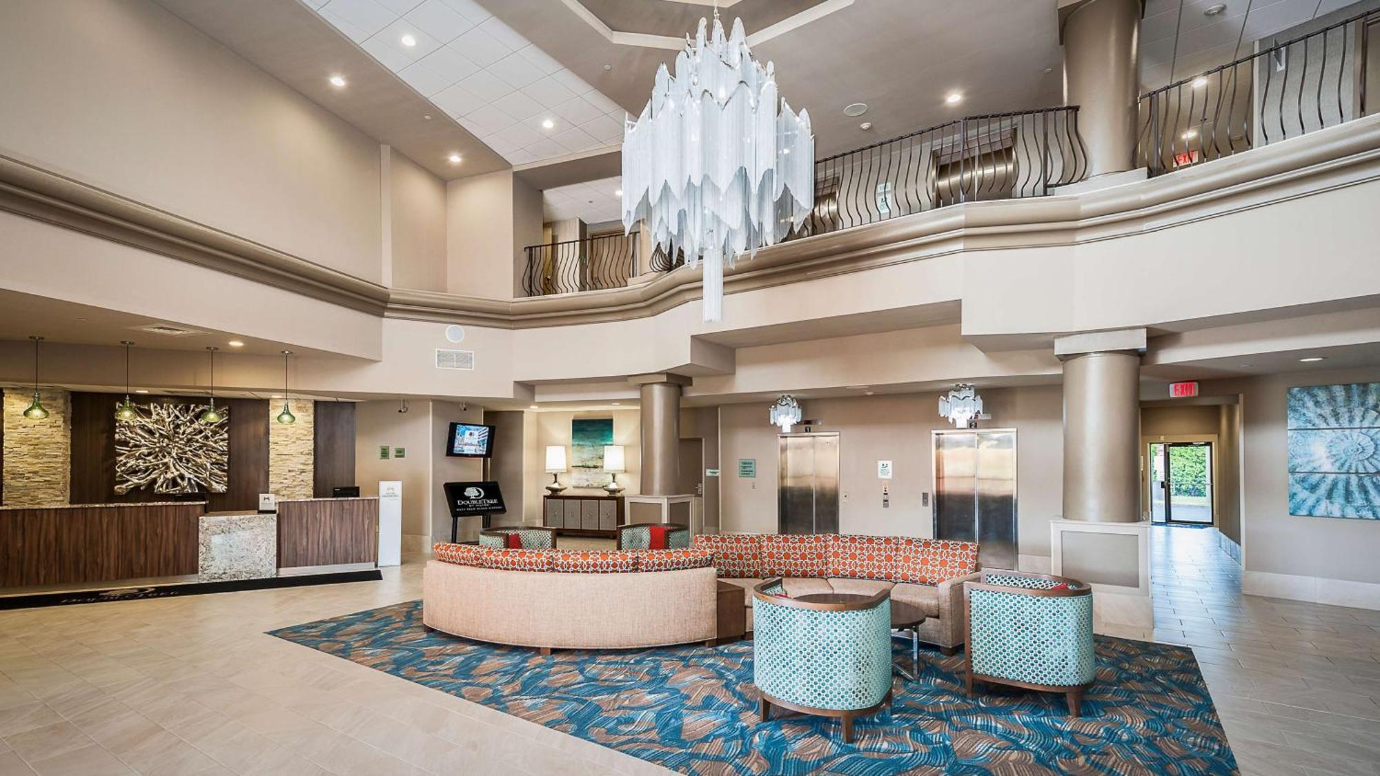 Doubletree By Hilton Hotel West Palm Beach Airport Экстерьер фото