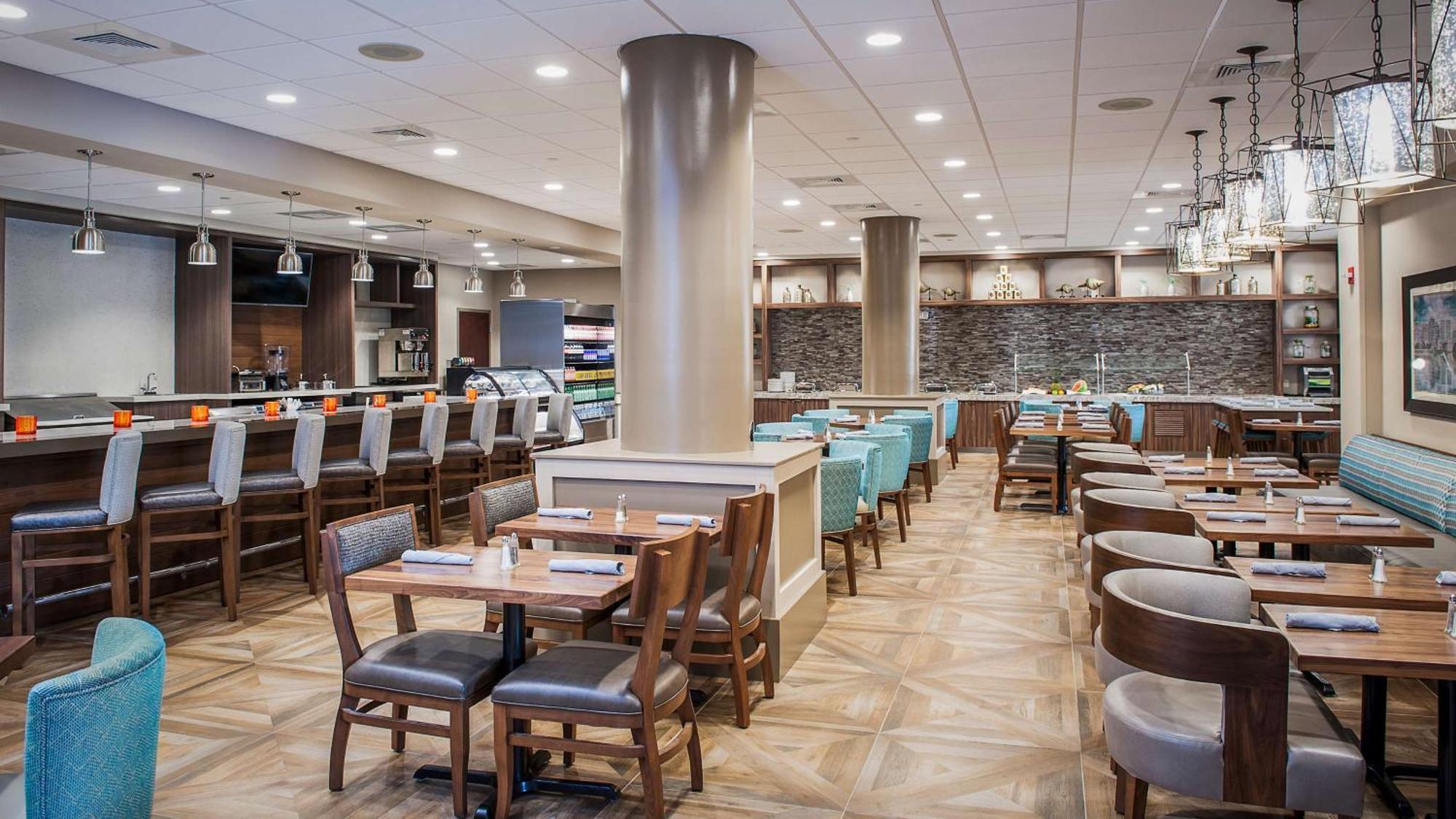 Doubletree By Hilton Hotel West Palm Beach Airport Экстерьер фото
