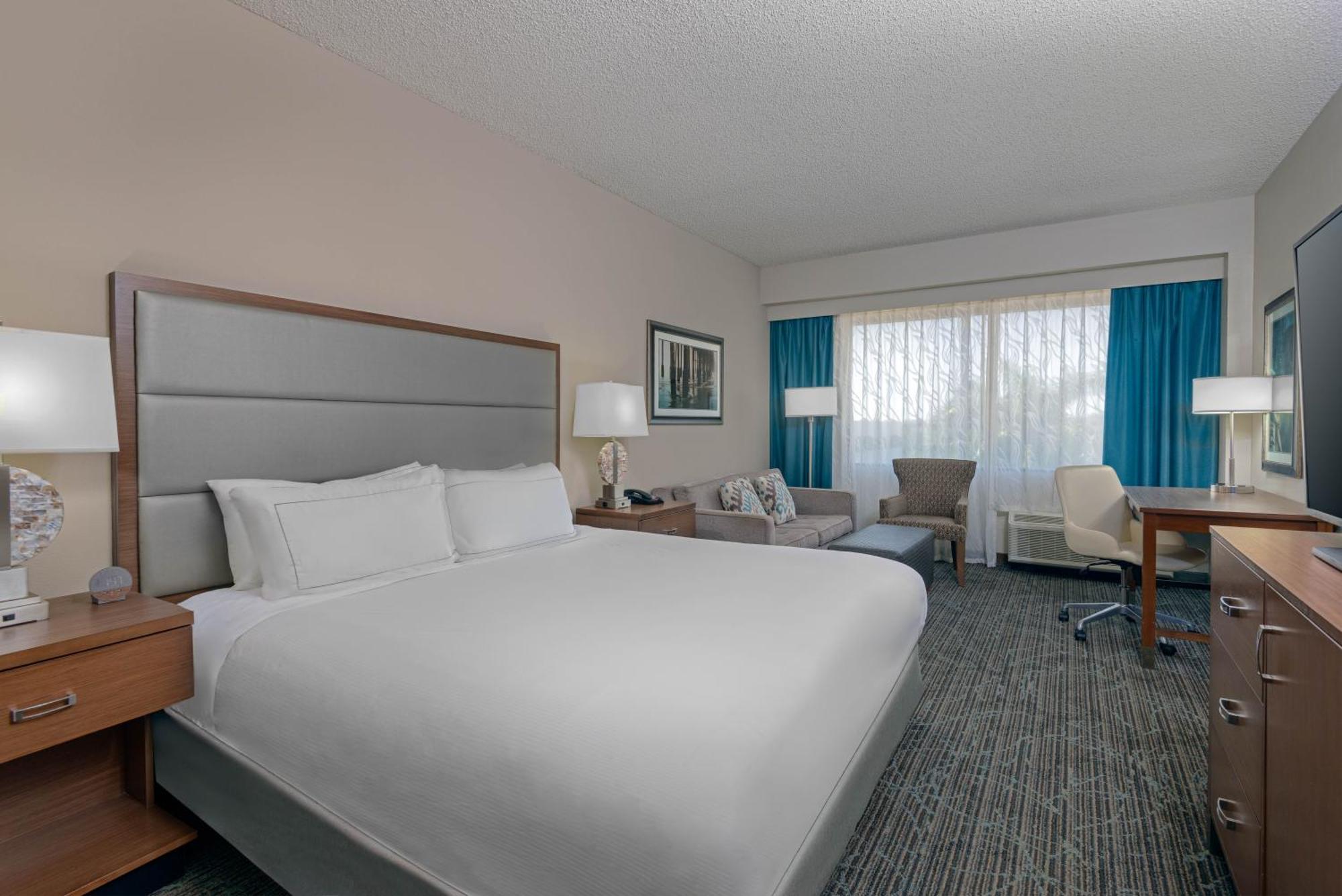 Doubletree By Hilton Hotel West Palm Beach Airport Экстерьер фото