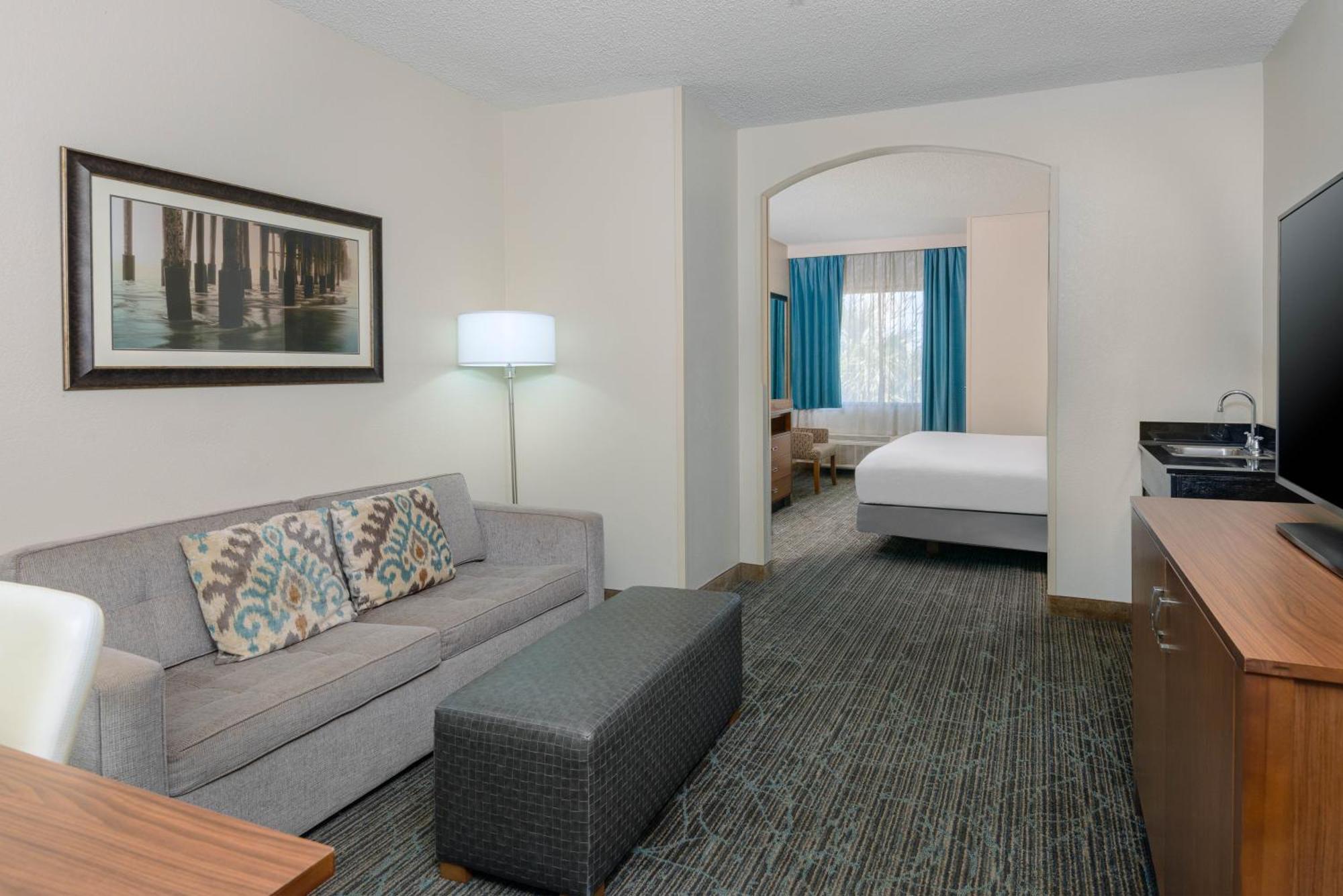 Doubletree By Hilton Hotel West Palm Beach Airport Экстерьер фото