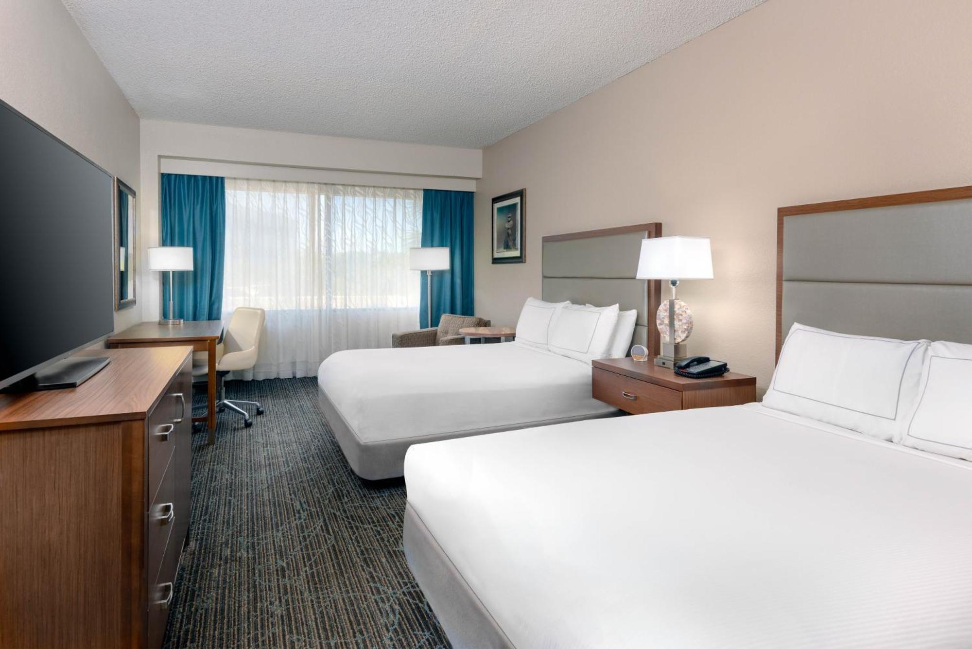 Doubletree By Hilton Hotel West Palm Beach Airport Экстерьер фото