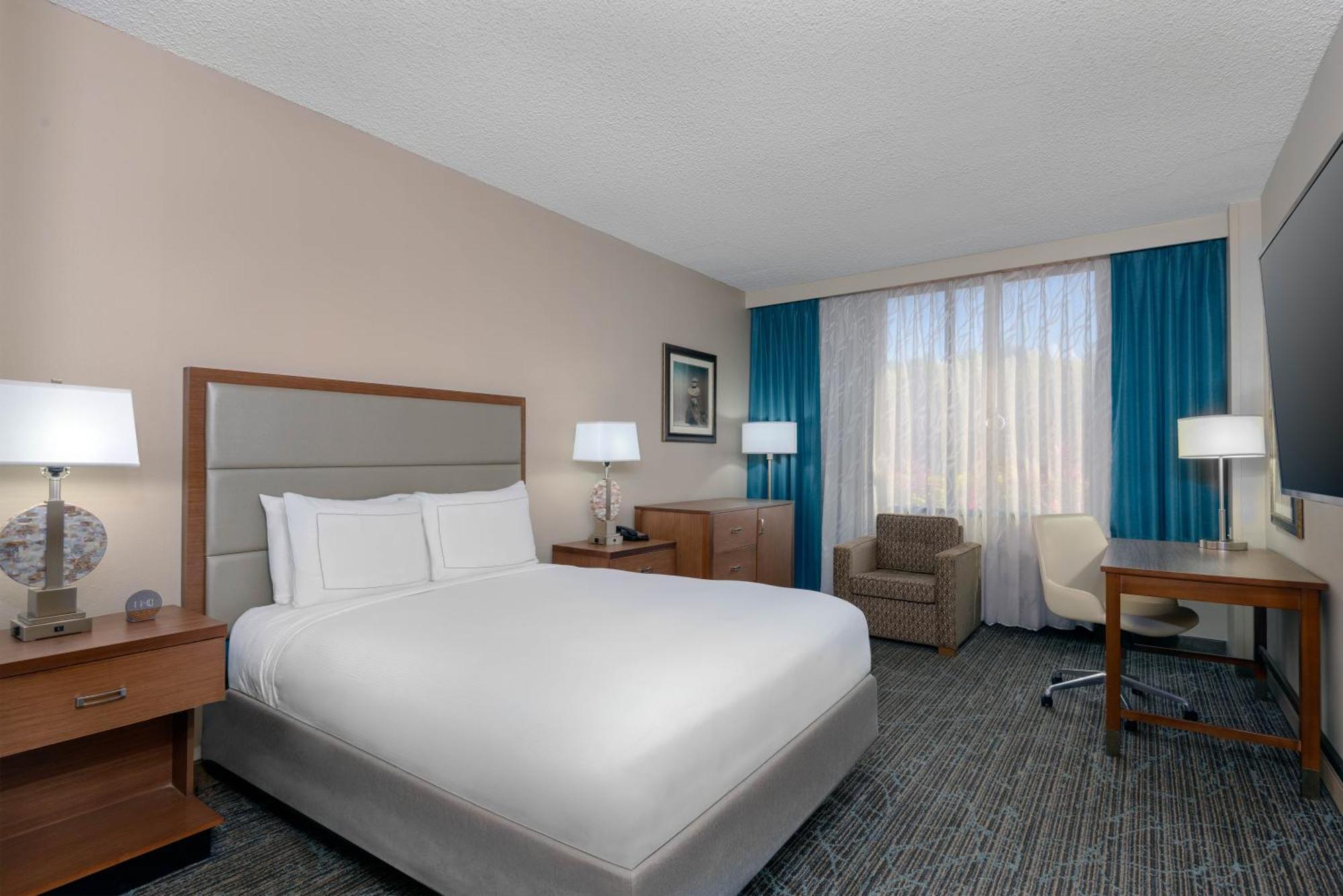Doubletree By Hilton Hotel West Palm Beach Airport Экстерьер фото