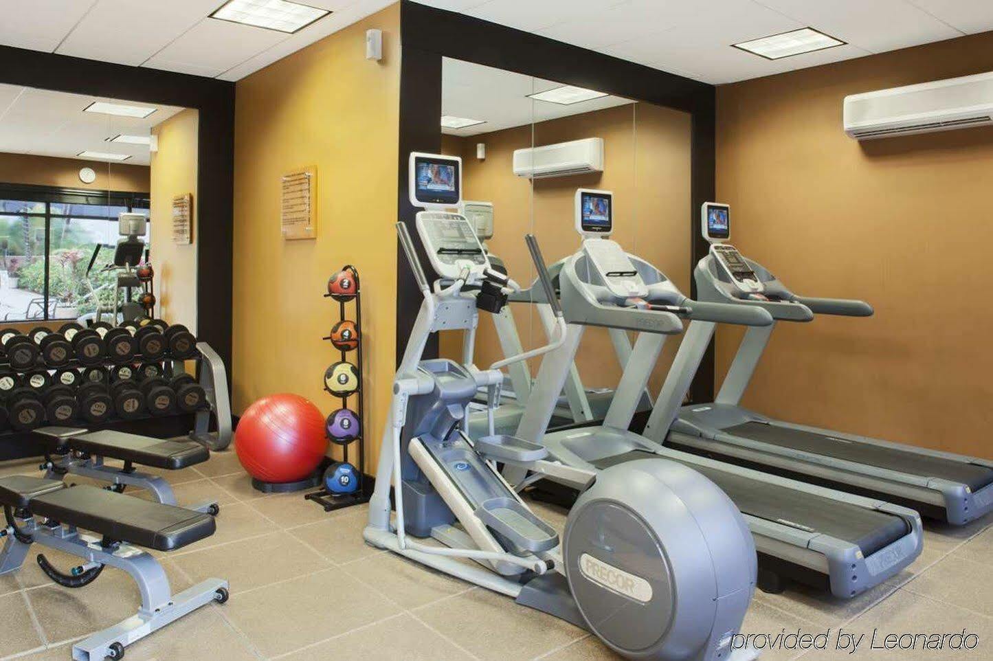 Doubletree By Hilton Hotel West Palm Beach Airport Экстерьер фото